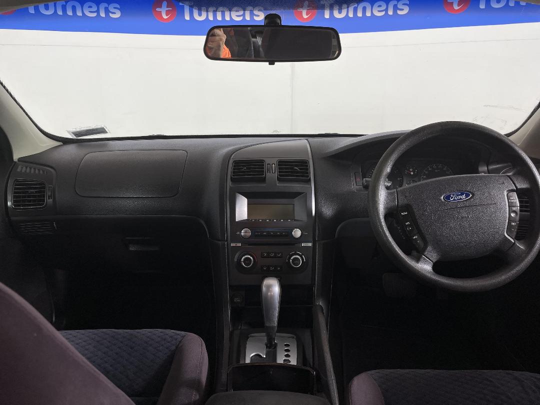 Photo '17' of Ford Falcon