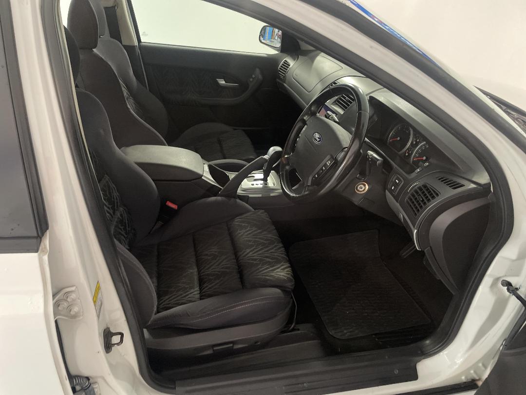 Photo '16' of Ford Falcon Photo '16' of Ford Falcon