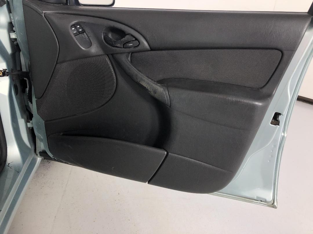 Photo '15' of Ford Focus