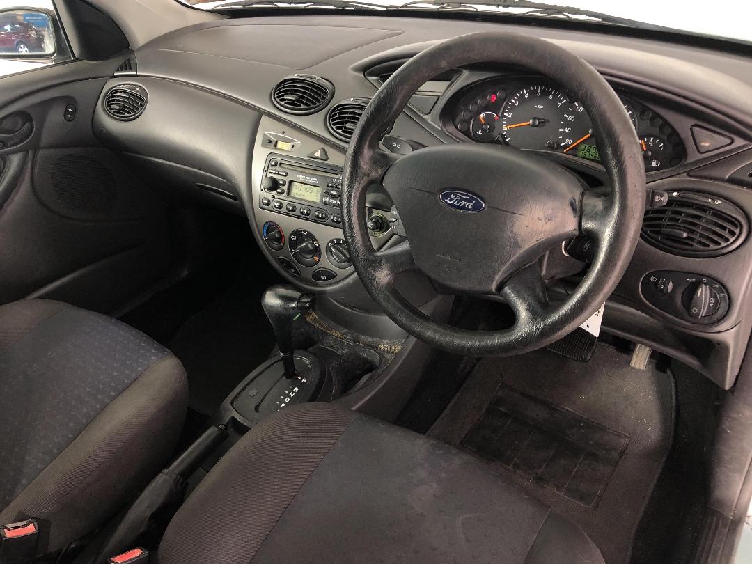 Photo '17' of Ford Focus