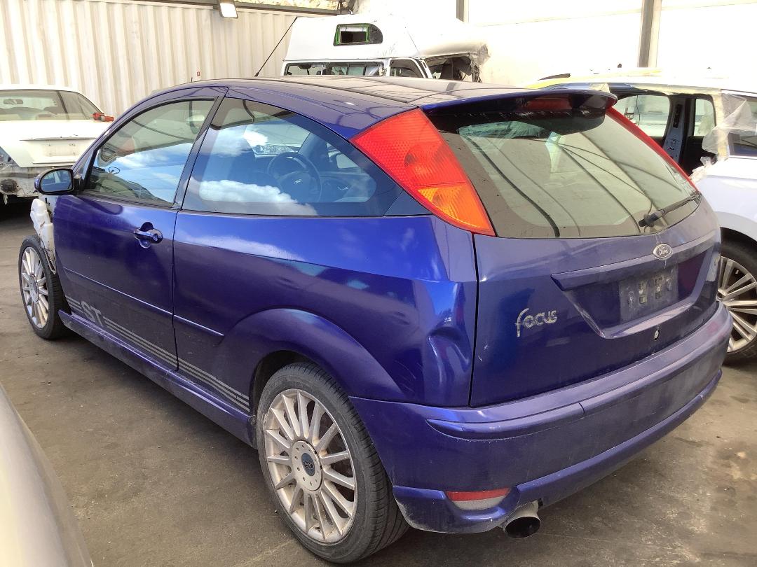 Photo '6' of Ford Focus ST170
