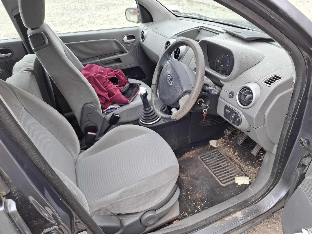 Photo '8' of Ford Fusion 3 Photo '8' of Ford Fusion 3