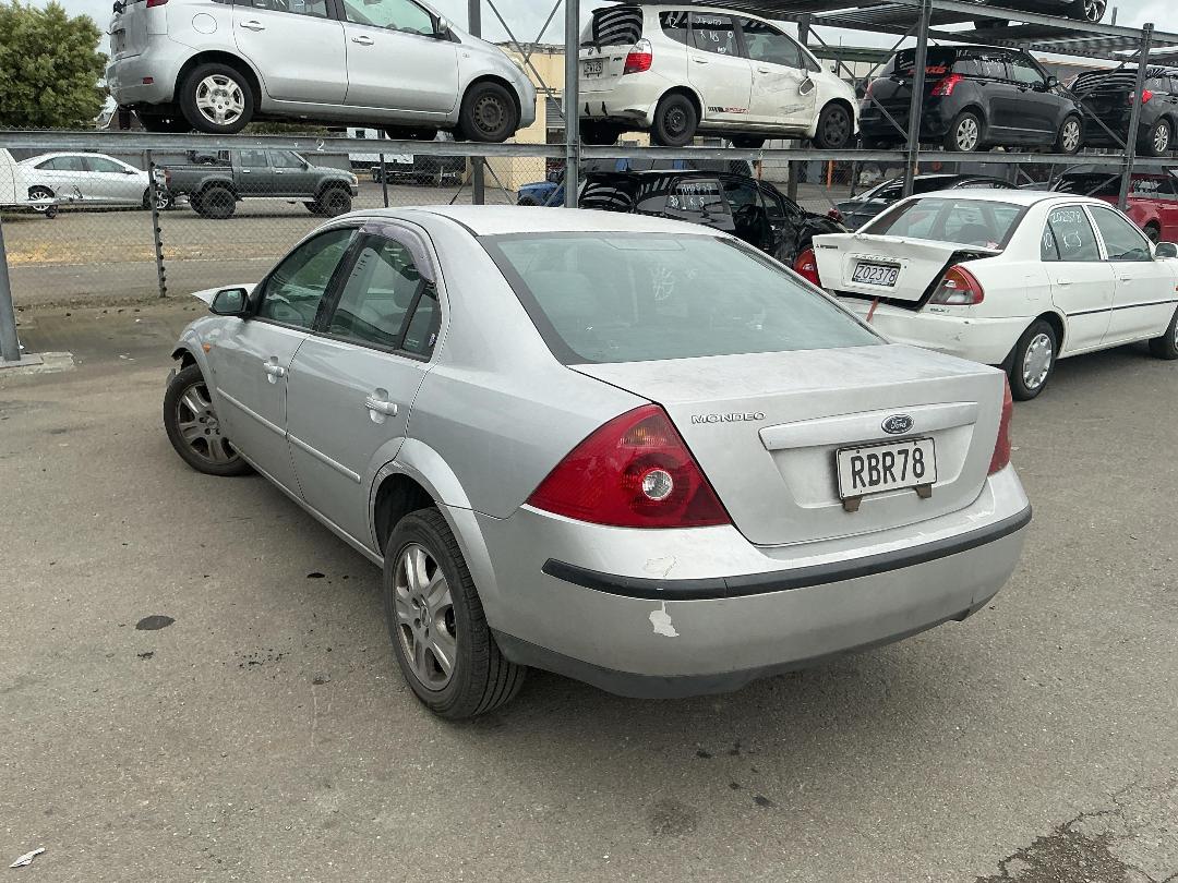 Photo '4' of Ford Mondeo Photo '4' of Ford Mondeo