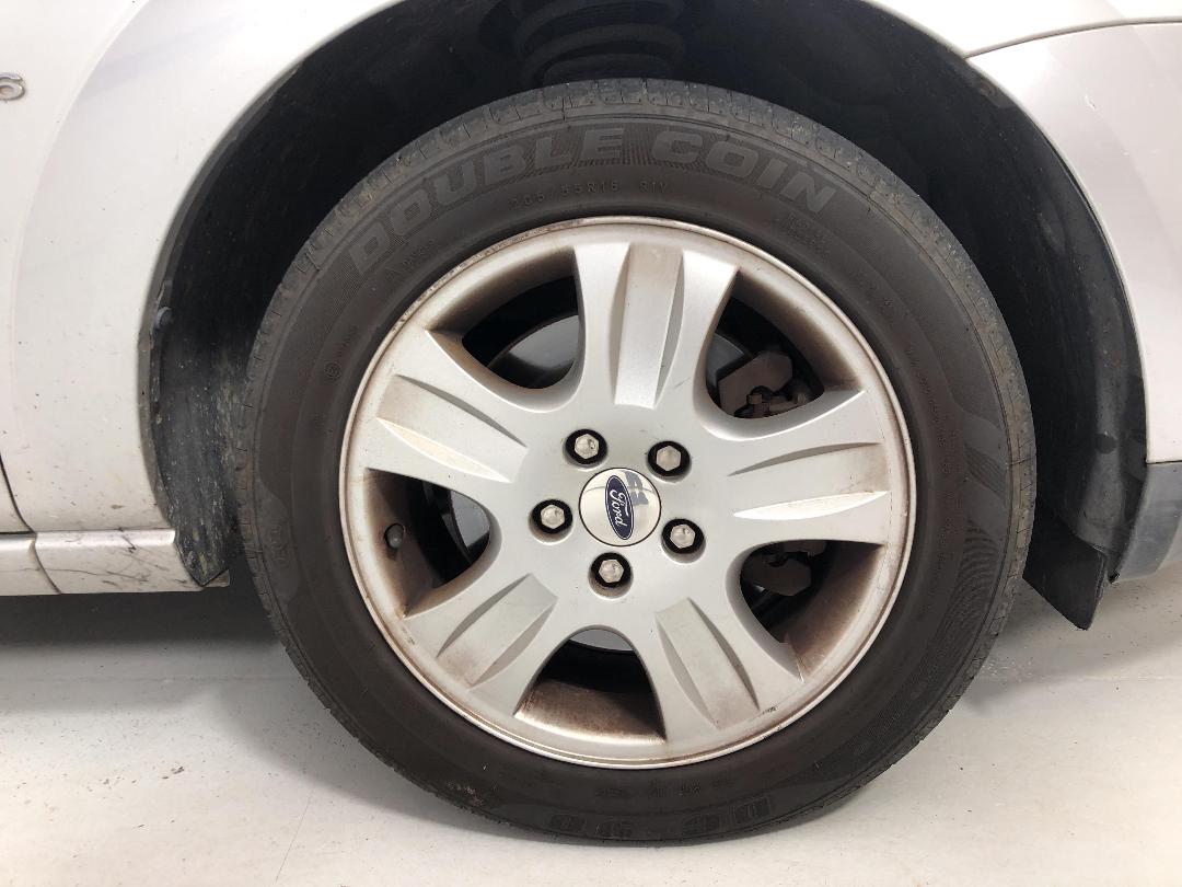 Photo '2' of Ford Mondeo