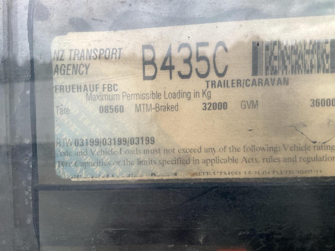 Photo '16' of FRUEHAUF FBC I-S3-13.9 Curtain/Chiller Semi