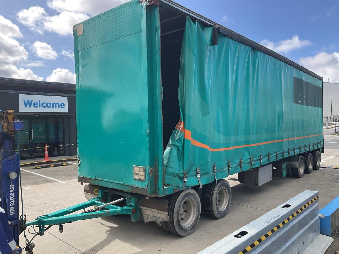 Photo '7' of FRUEHAUF RBC S2S2 9.4 Curtainsider Full