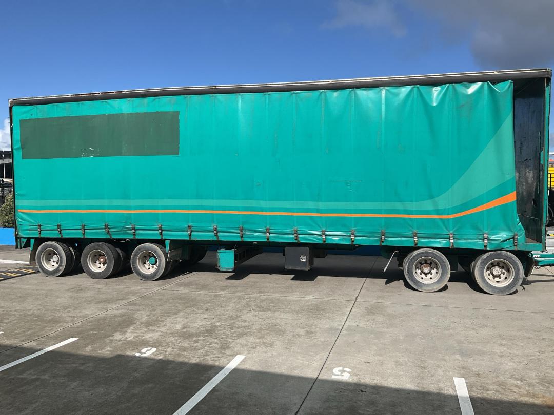 Photo '3' of FRUEHAUF RBC S2S2 9.4 Curtainsider Full