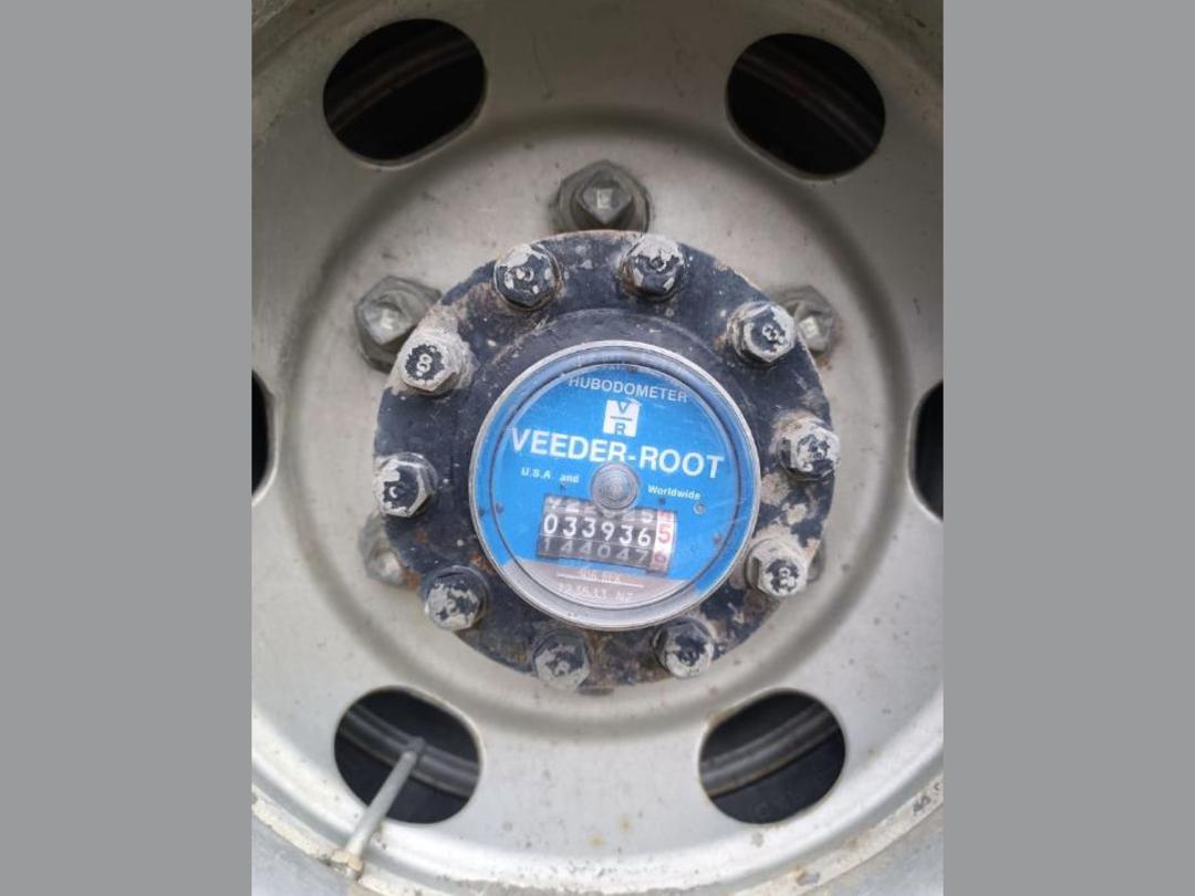 Photo '11' of Hino Dutro Tipper