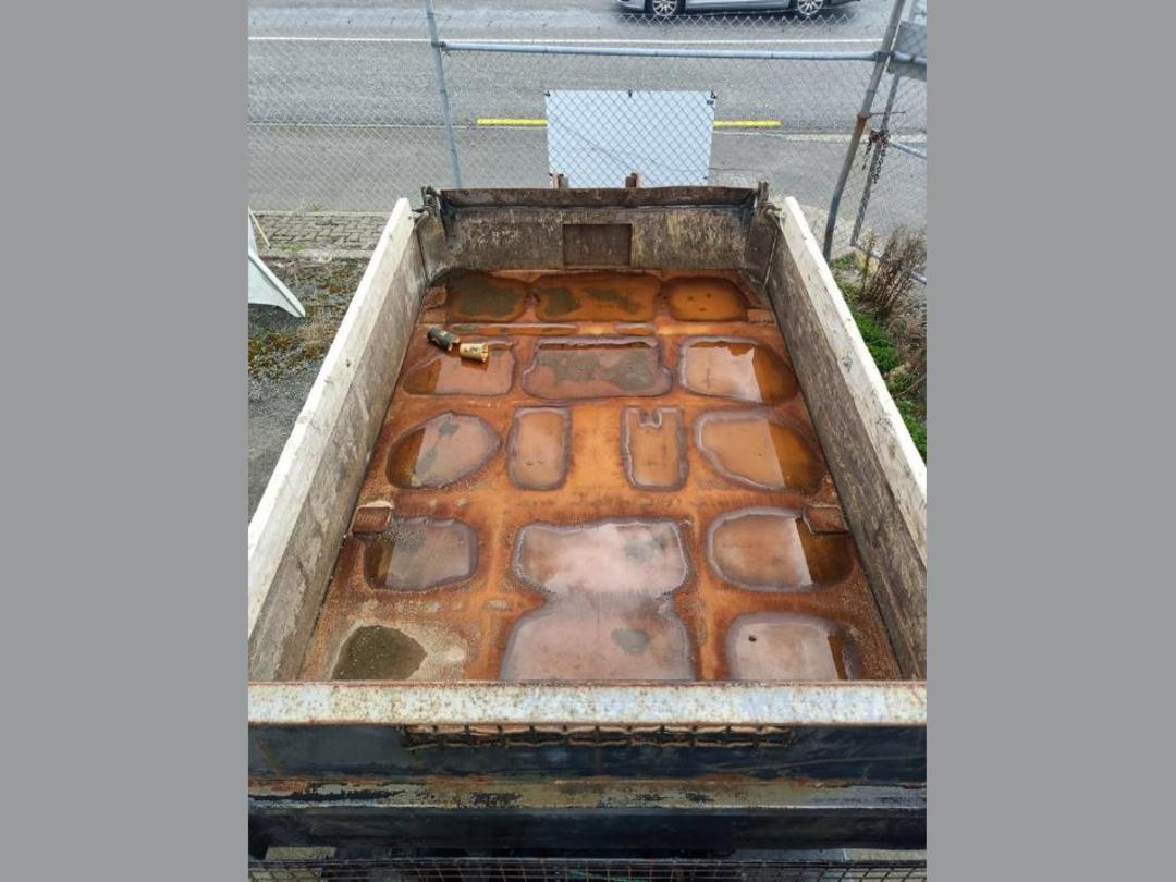 Photo '9' of Hino Dutro Tipper