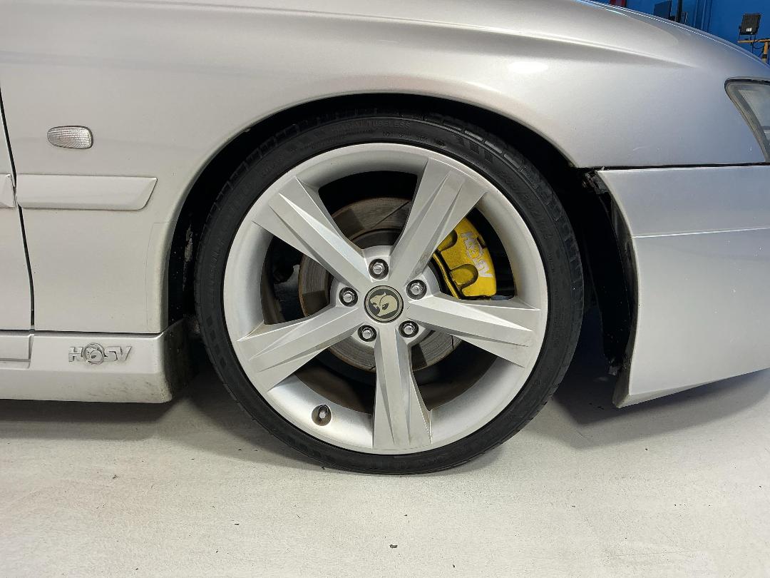 Photo '9' of Holden Commodore Photo '9' of Holden Commodore