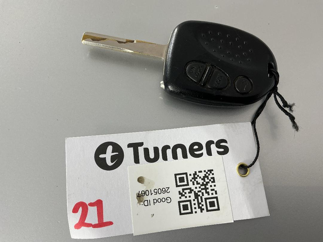 Photo '22' of Holden Commodore Photo '22' of Holden Commodore