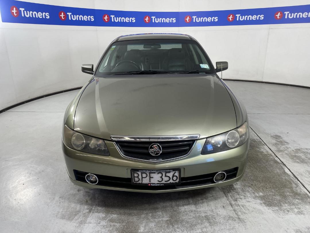 Used Holden Commodore Calais V8 2003 Tauranga at Turners Cars