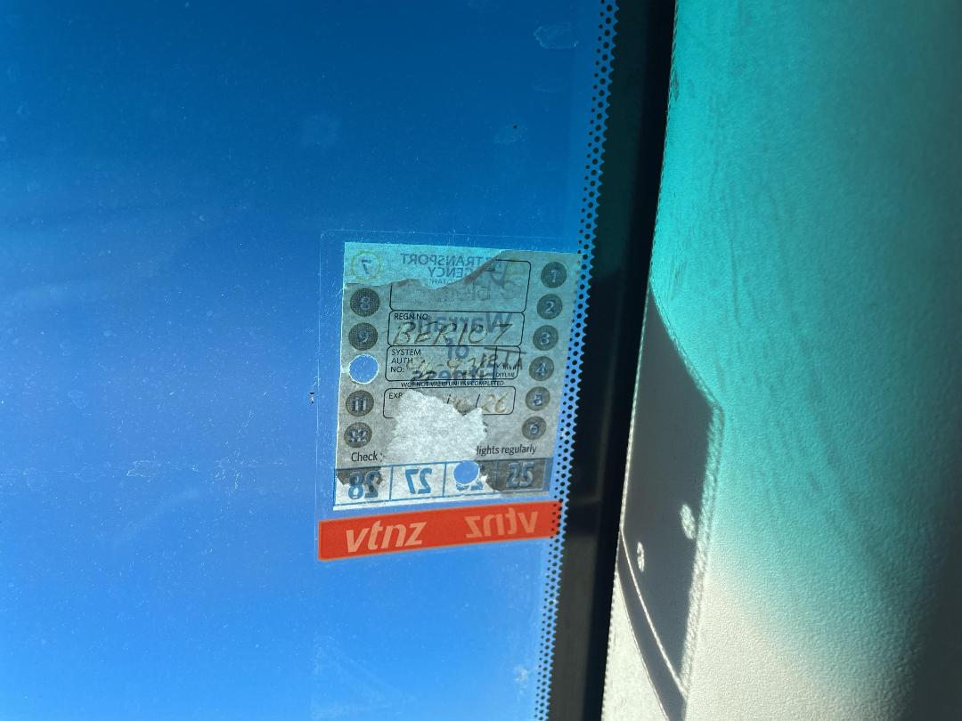 Photo '15' of Holden Commodore SS V8 Photo '15' of Holden Commodore SS V8