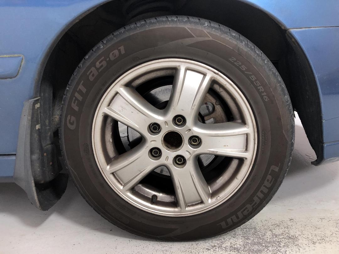 Photo '9' of Holden Commodore Photo '9' of Holden Commodore