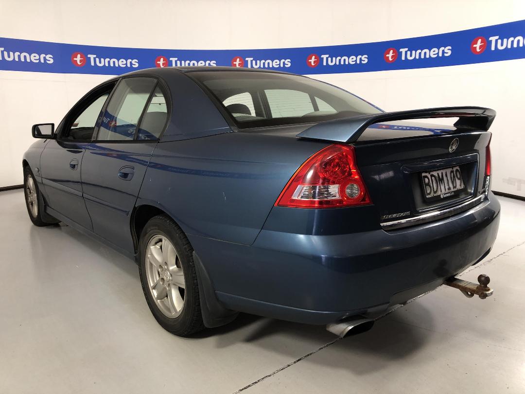 Photo '5' of Holden Commodore Photo '5' of Holden Commodore