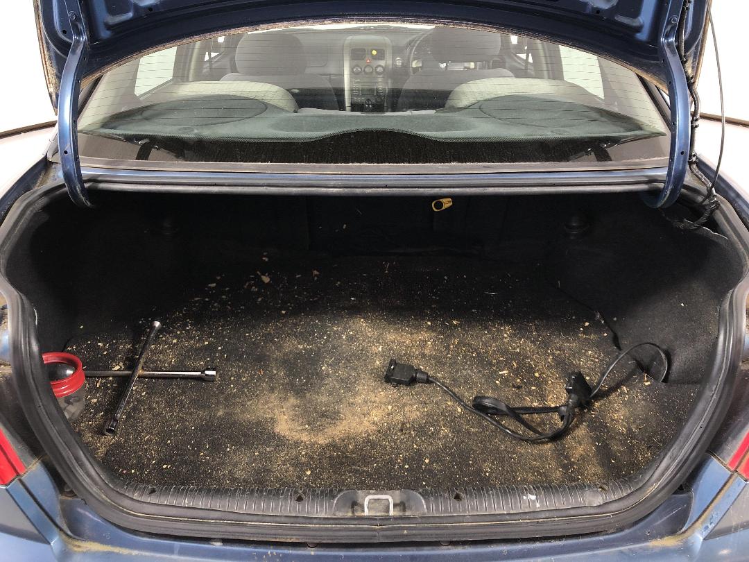 Photo '14' of Holden Commodore Photo '14' of Holden Commodore