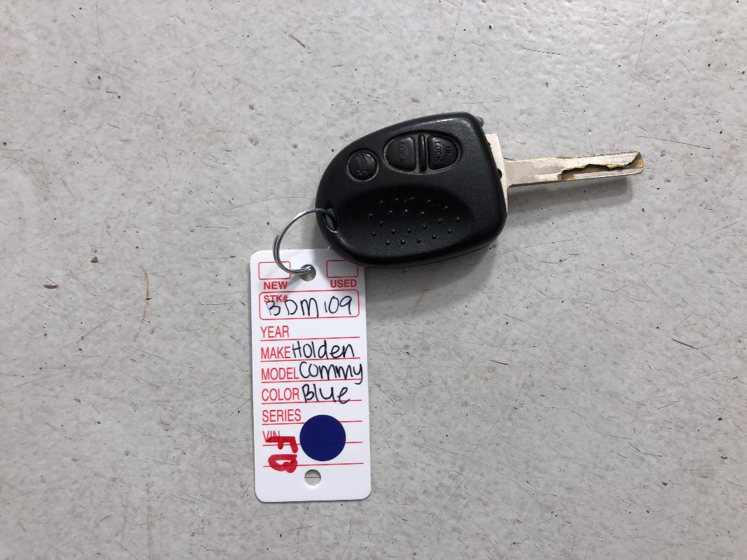 Photo '22' of Holden Commodore Photo '22' of Holden Commodore