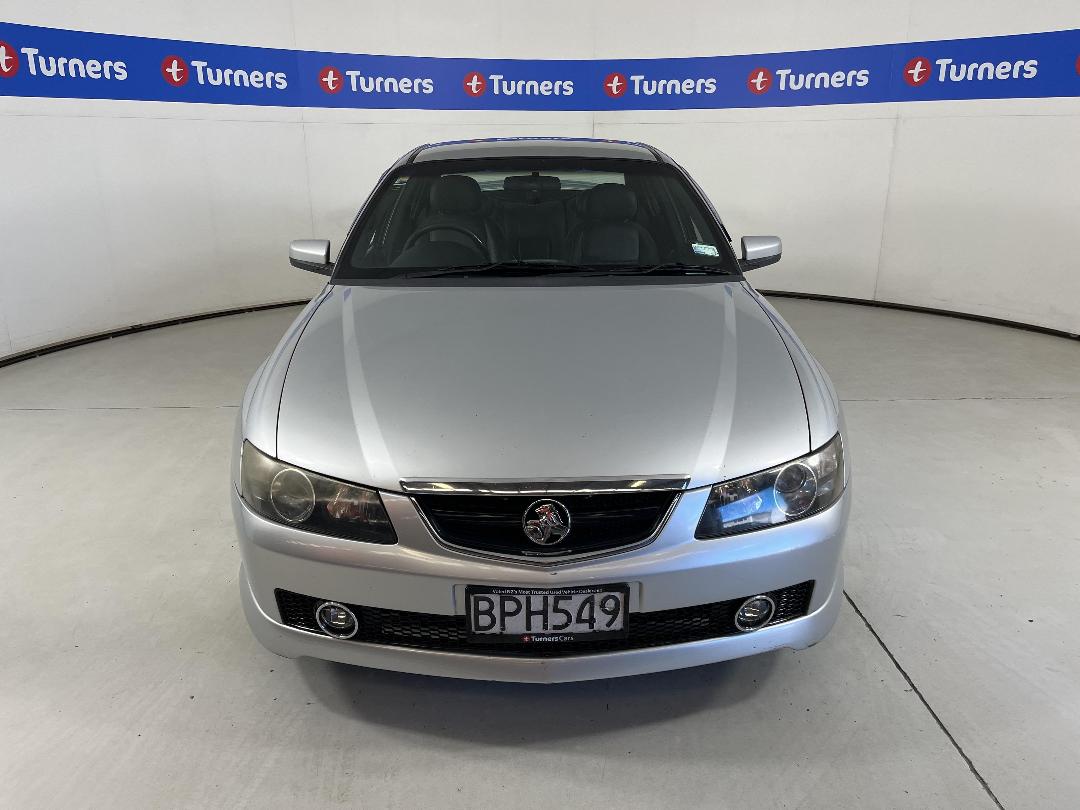 Photo '2' of Holden Commodore