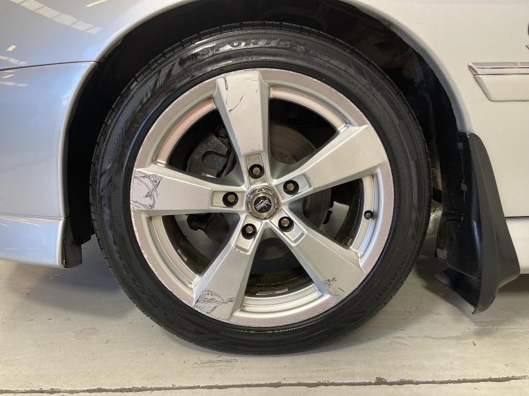 Photo '10' of Holden Commodore