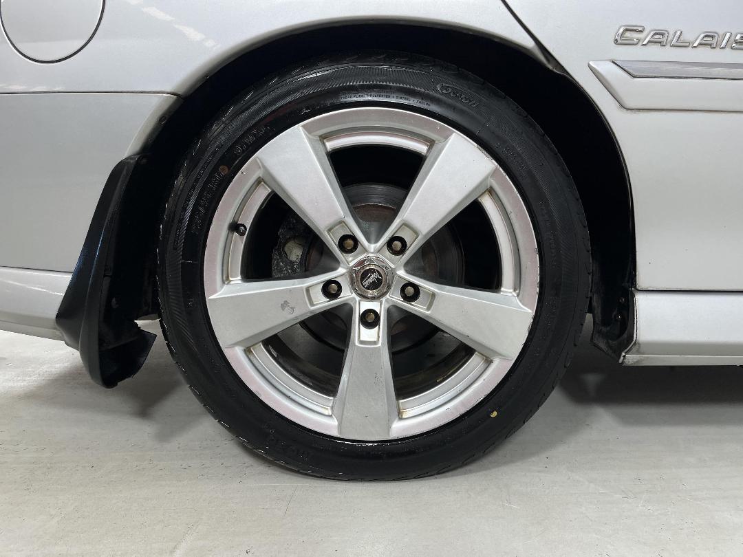 Photo '12' of Holden Commodore