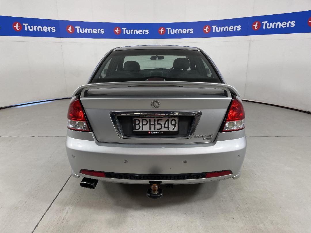 Photo '6' of Holden Commodore