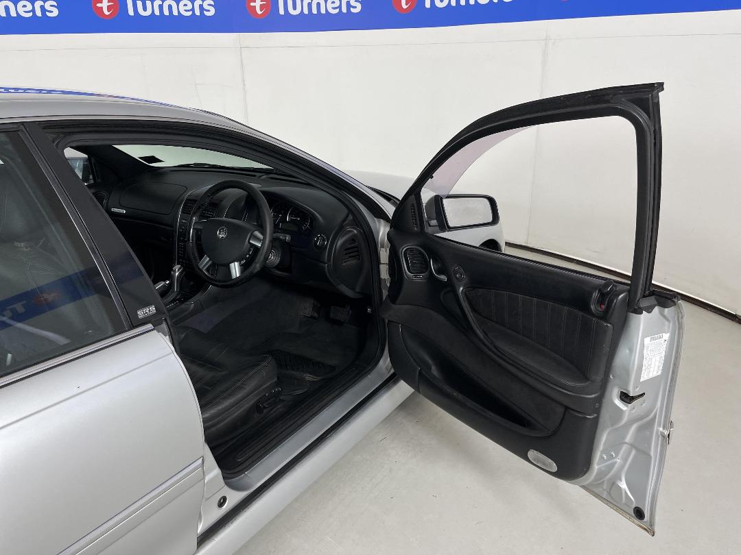 Photo '15' of Holden Commodore