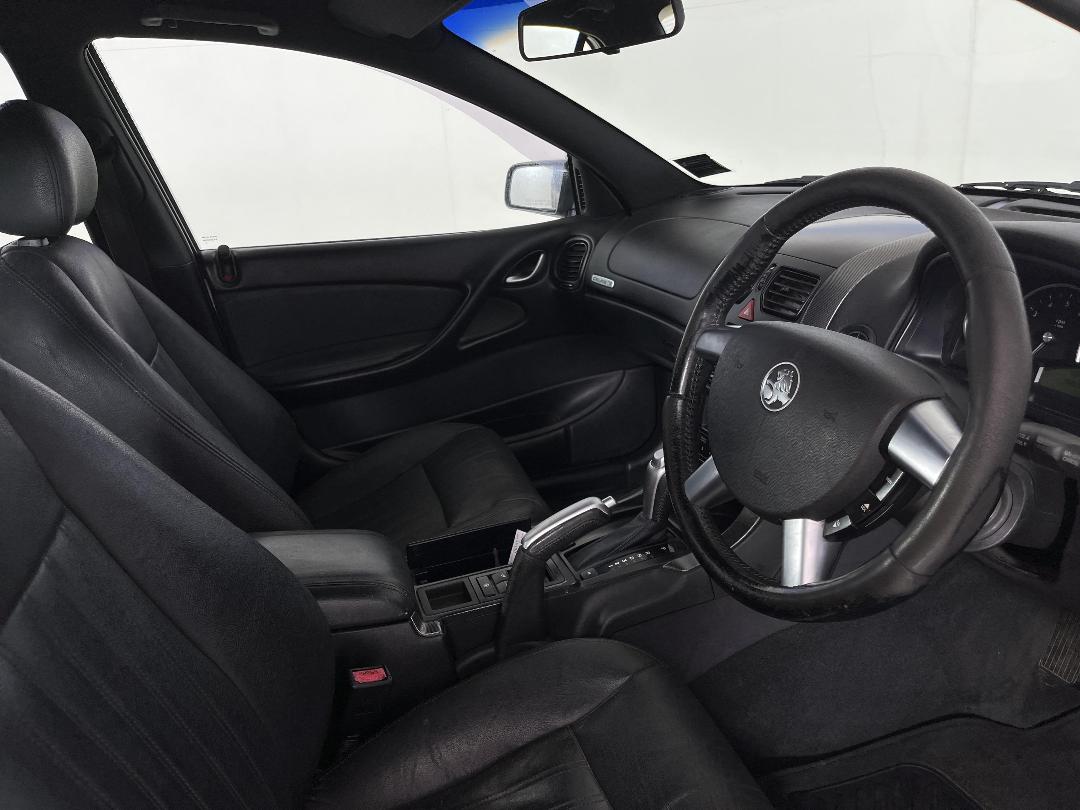 Photo '16' of Holden Commodore