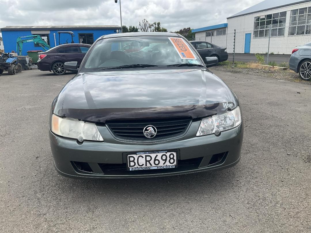 Photo '2' of Holden Commodore Acclaim