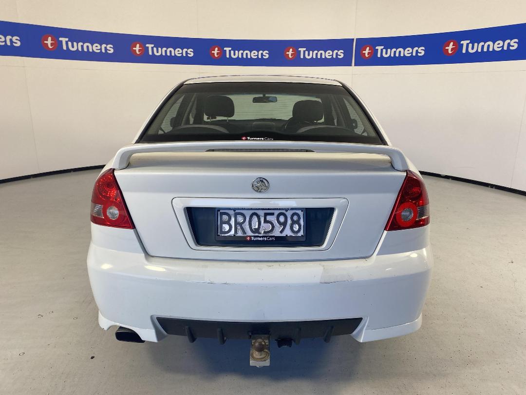 Photo '6' of Holden Commodore Photo '6' of Holden Commodore