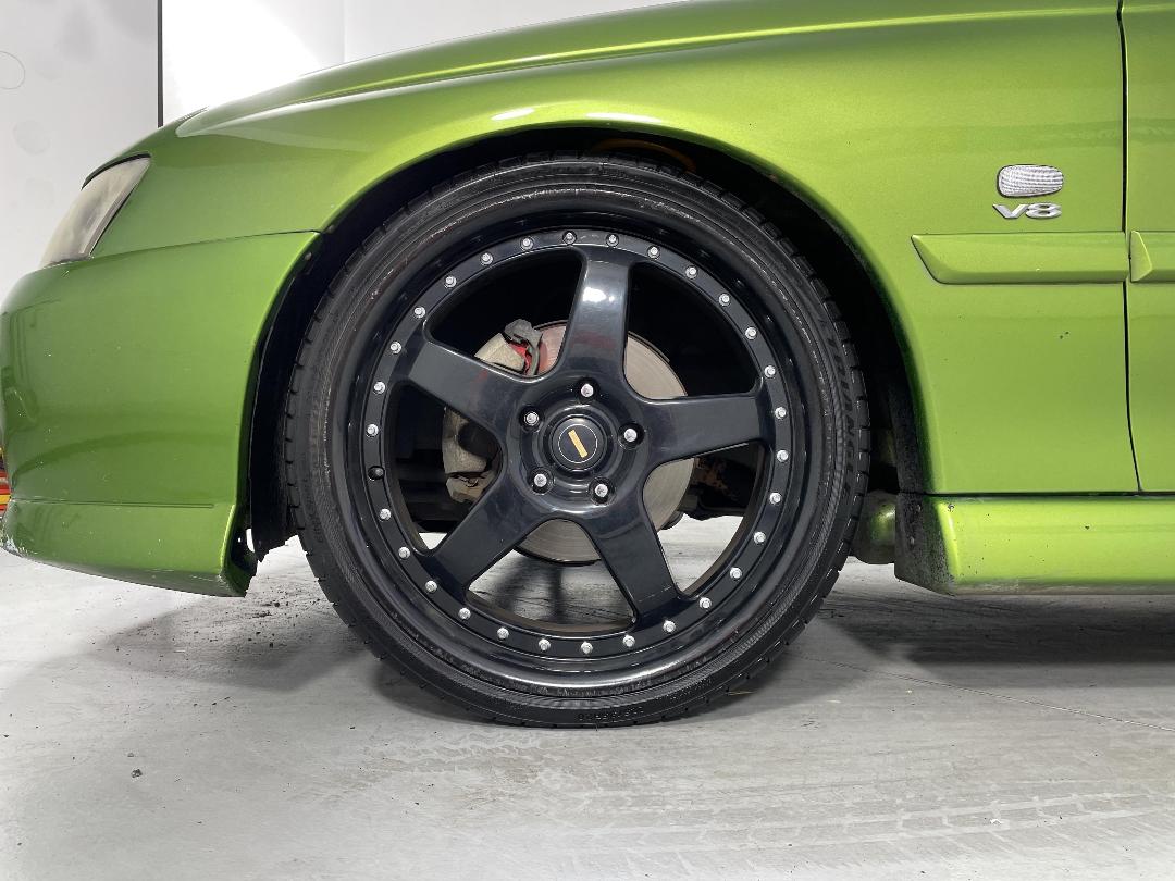 Photo '10' of Holden Commodore