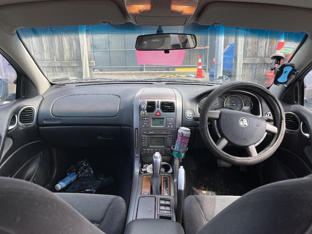 Photo '15' of Holden Commodore Berlina V6