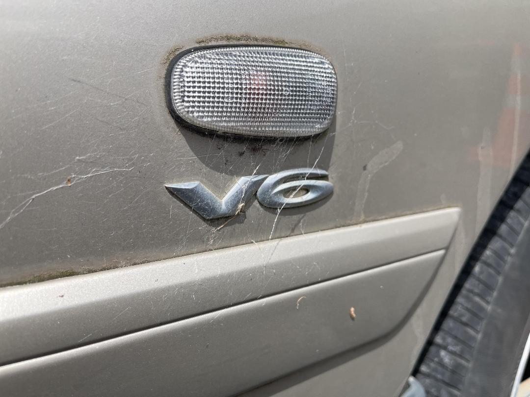 Photo '25' of Holden Commodore Berlina V6