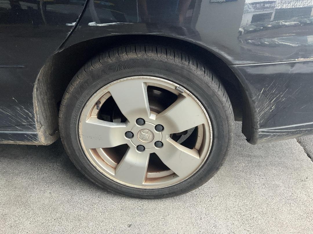 Photo '11' of Holden Commodore S V8