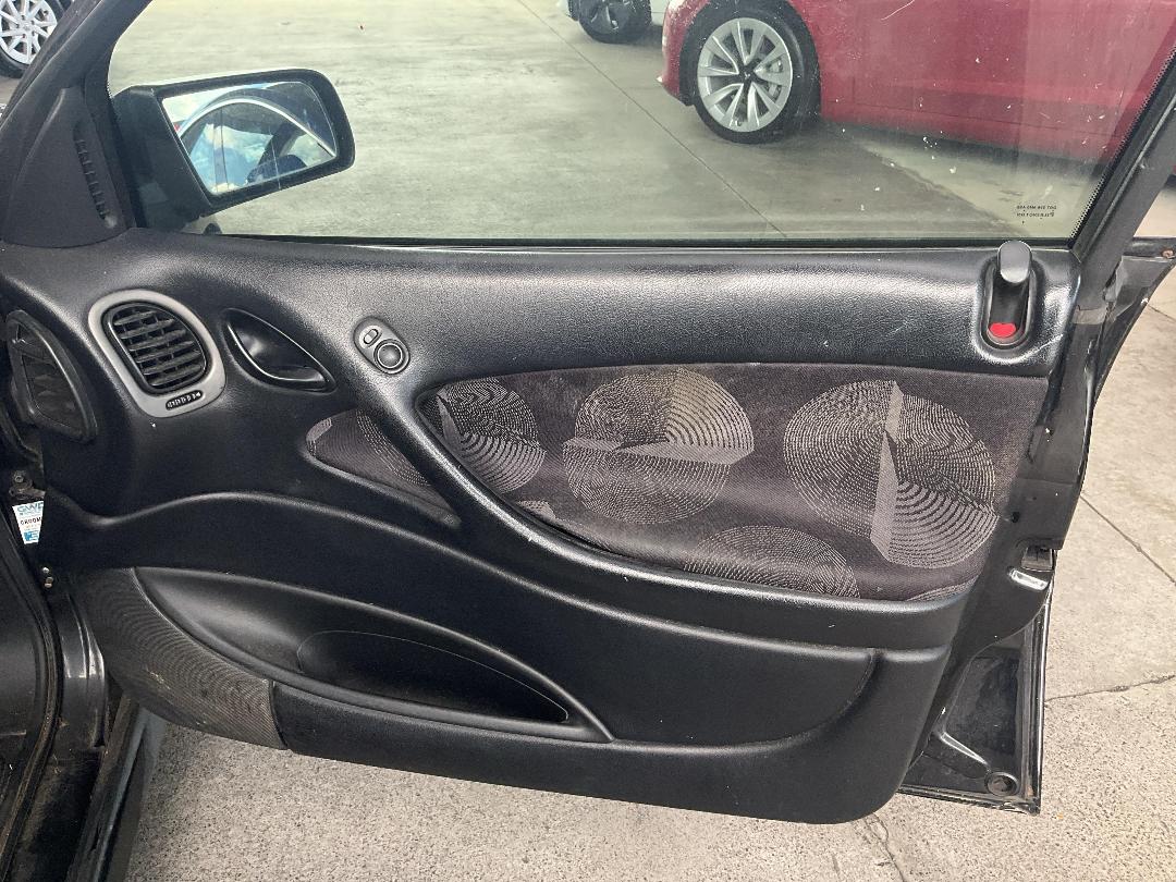 Photo '13' of Holden Commodore S V8