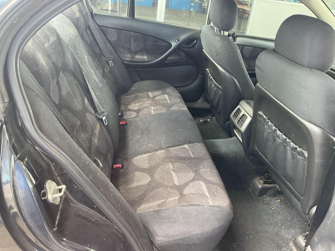 Photo '16' of Holden Commodore S V8