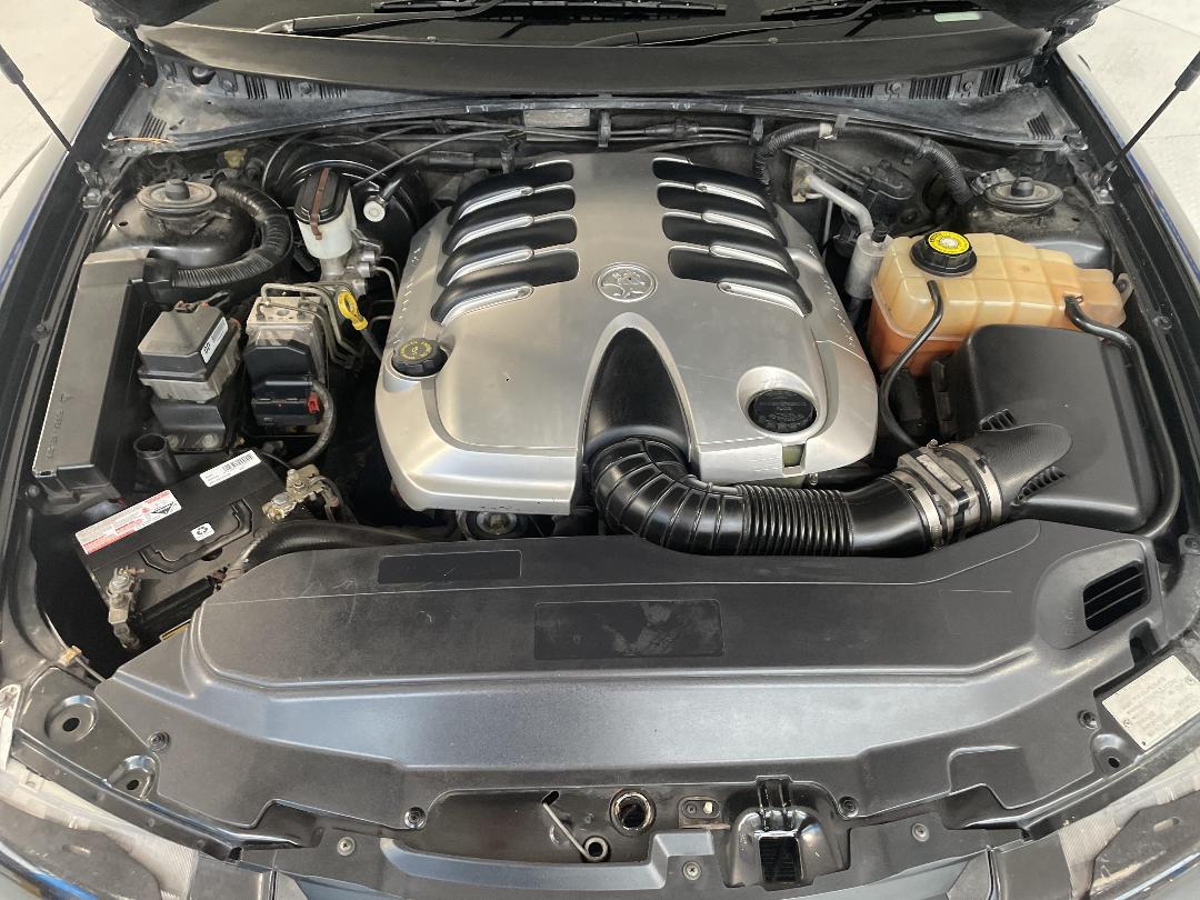 Photo '13' of Holden Commodore Photo '13' of Holden Commodore