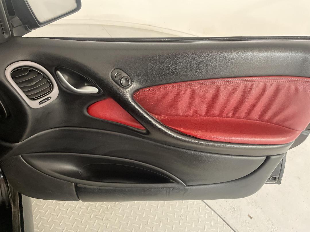 Photo '15' of Holden Commodore Photo '15' of Holden Commodore