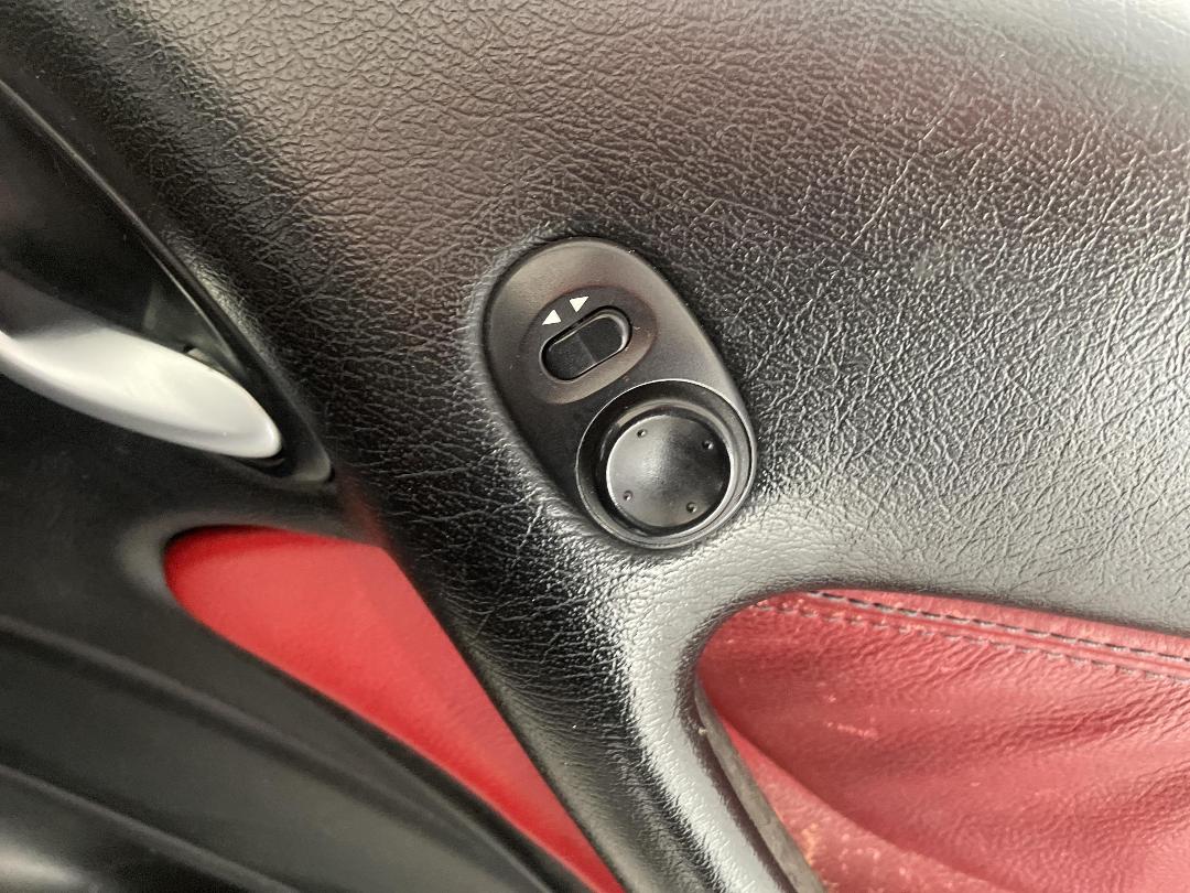 Photo '23' of Holden Commodore Photo '23' of Holden Commodore