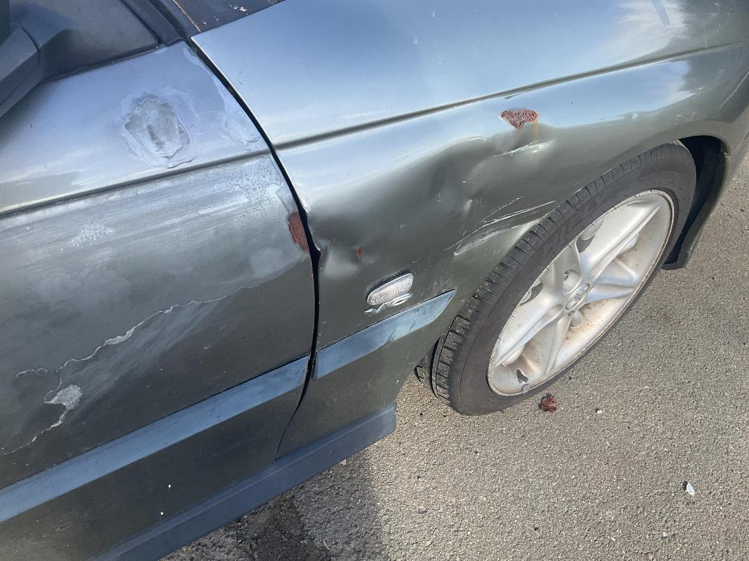 Photo '9' of Holden Commodore Exec Photo '9' of Holden Commodore Exec