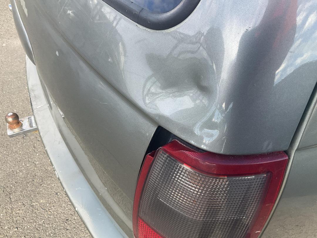 Photo '8' of Holden Commodore Exec Photo '8' of Holden Commodore Exec