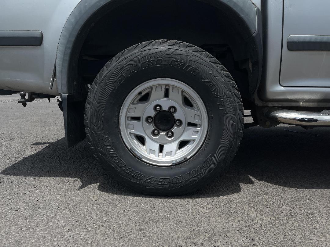 Photo '10' of Holden Rodeo 4X2 LX Crew V6