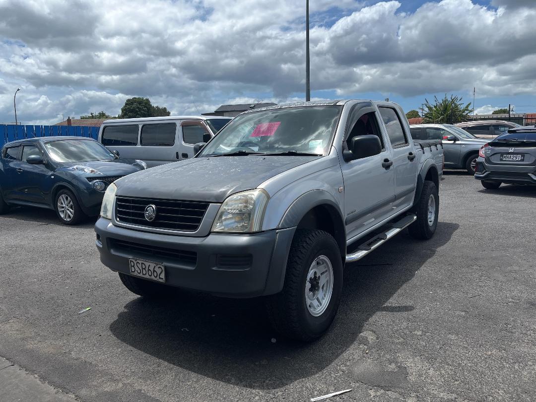 Photo '3' of Holden Rodeo 4X2 LX Crew V6