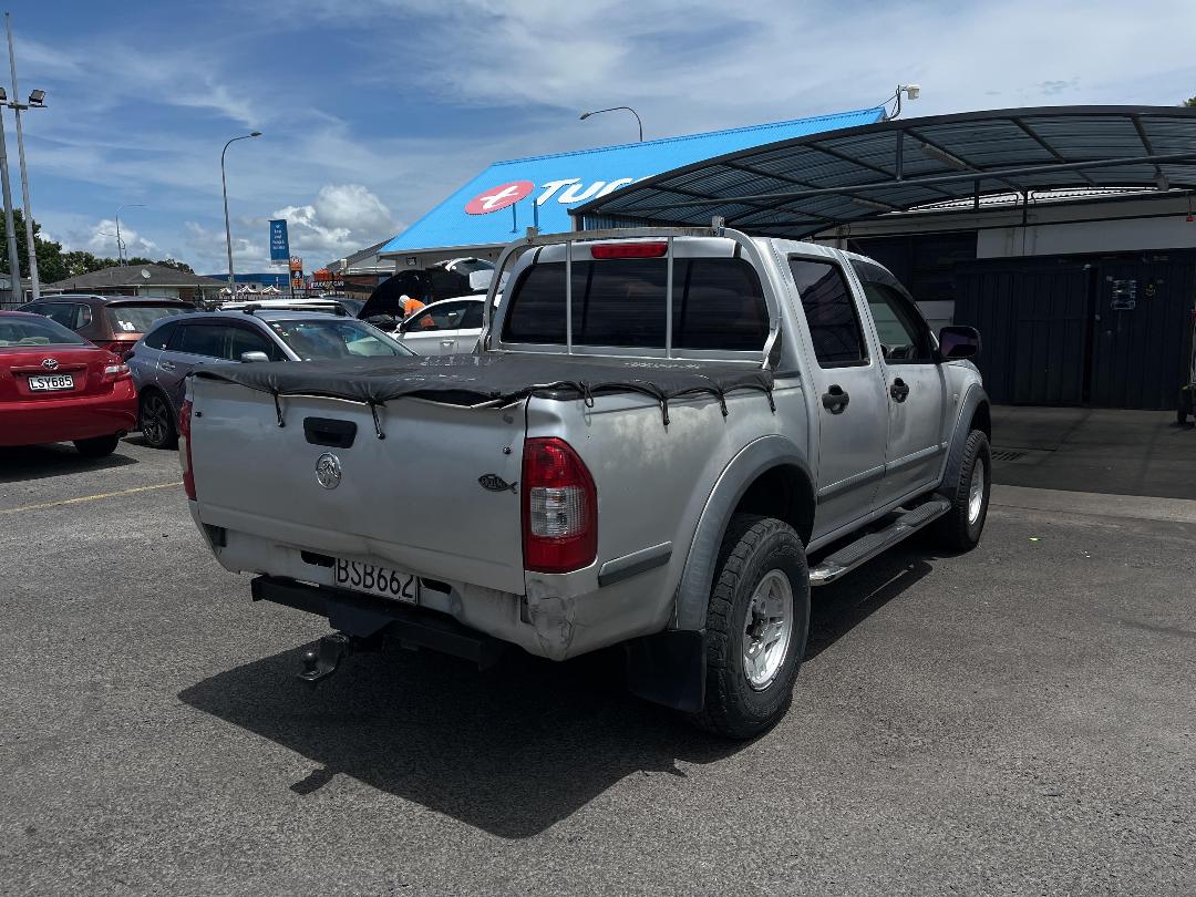 Photo '6' of Holden Rodeo 4X2 LX Crew V6