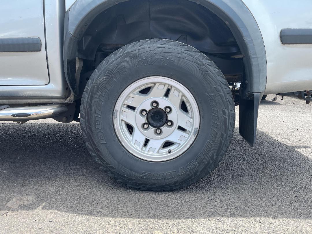 Photo '9' of Holden Rodeo 4X2 LX Crew V6