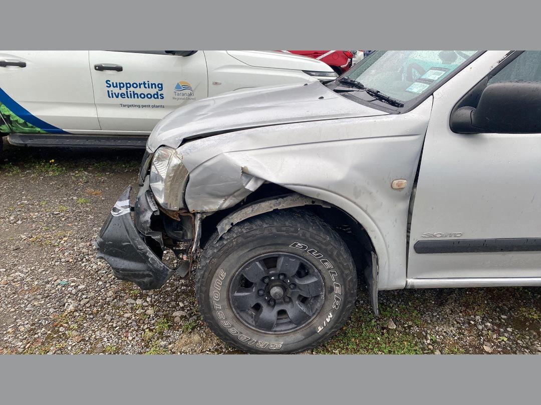 Photo '5' of Holden Rodeo 4X2 LX Crew PU Photo '5' of Holden Rodeo 4X2 LX Crew PU