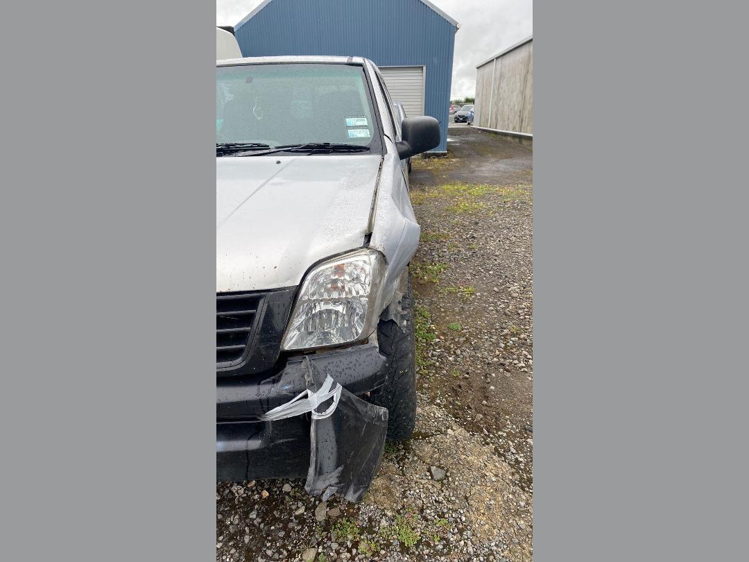 Photo '6' of Holden Rodeo 4X2 LX Crew PU Photo '6' of Holden Rodeo 4X2 LX Crew PU