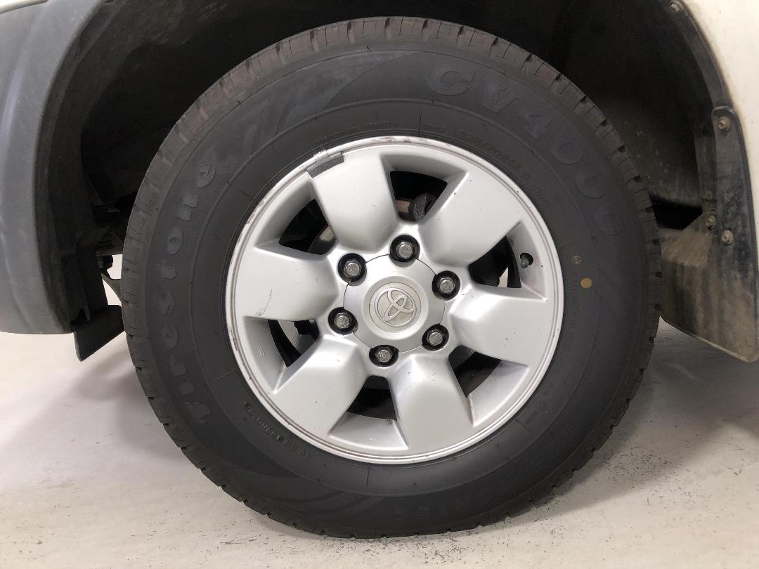 Photo '10' of Holden Rodeo 4X2