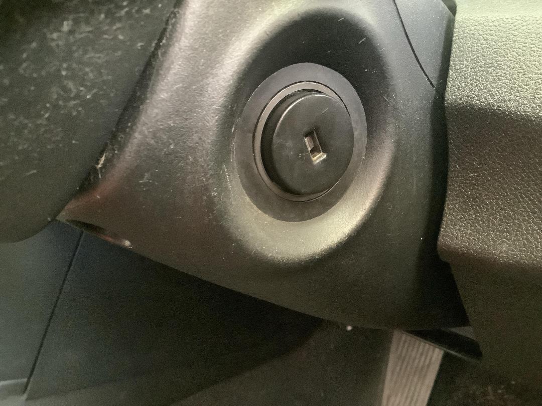 Photo '22' of Holden UTE S V6