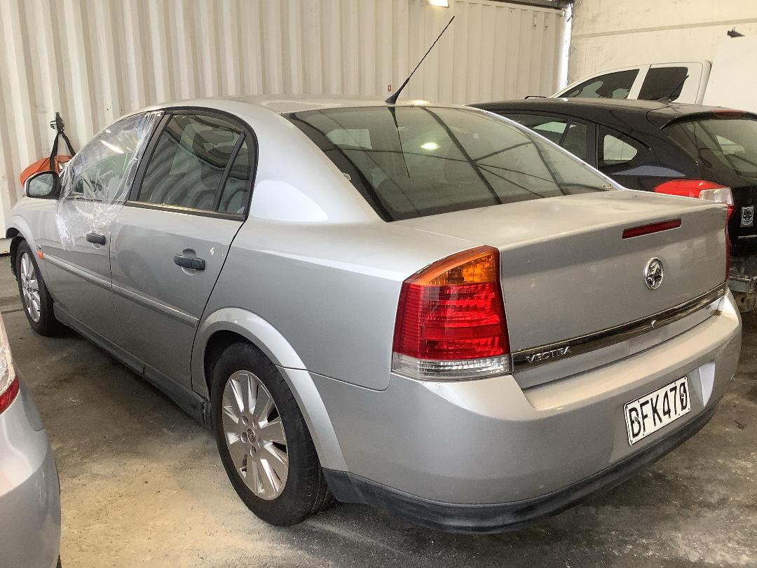 Photo '8' of Holden Vectra CD