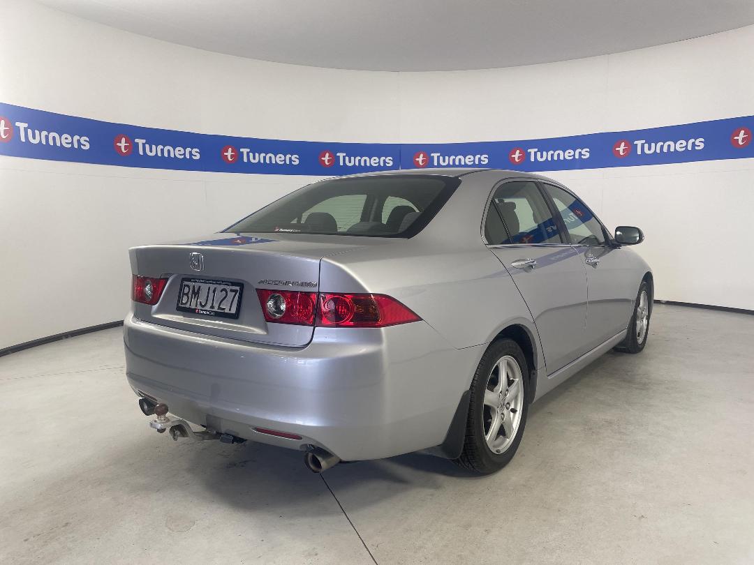 Photo '7' of Honda Accord